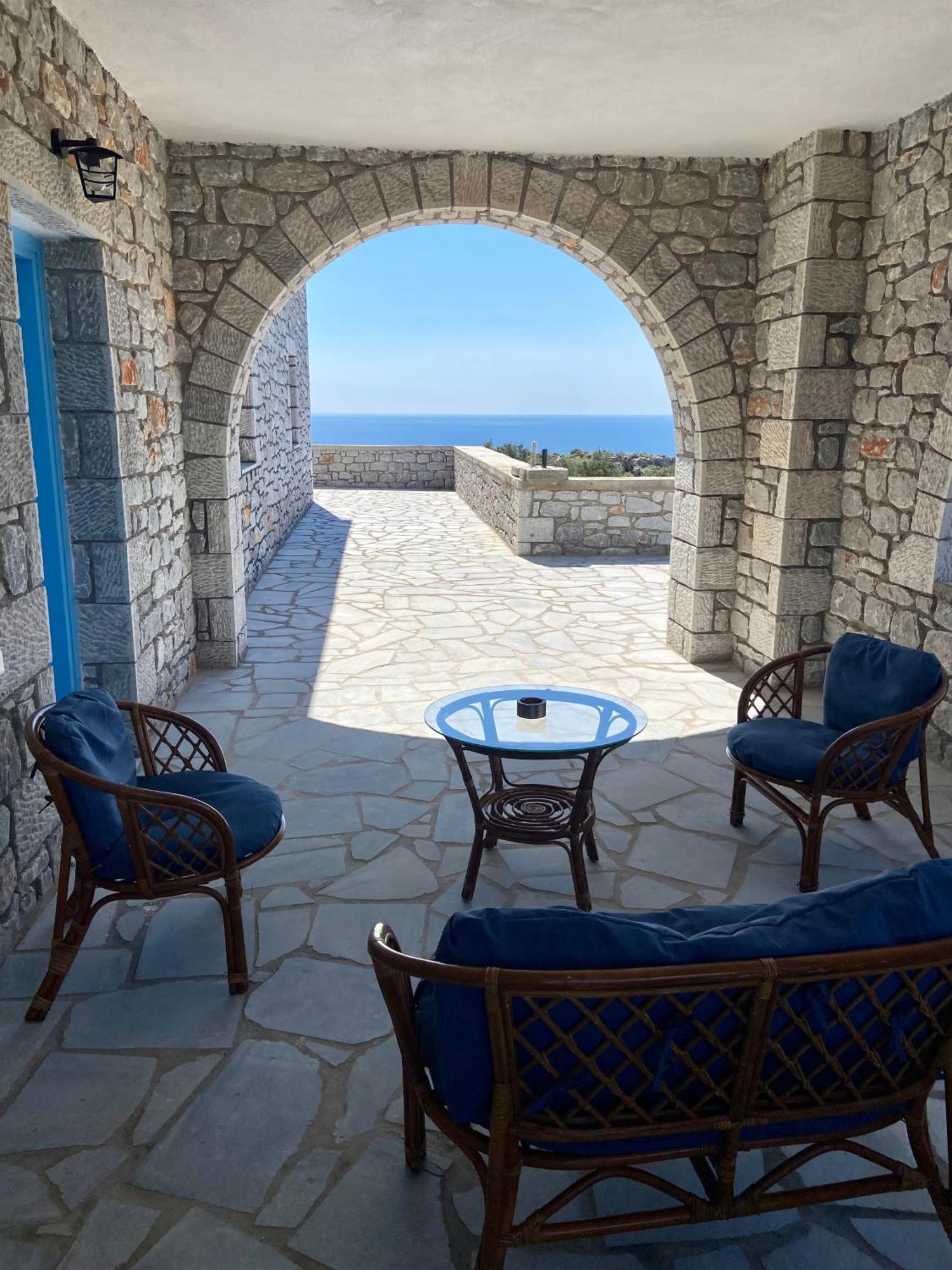 Yulie'S Orama Apartment Areopoli Exterior photo