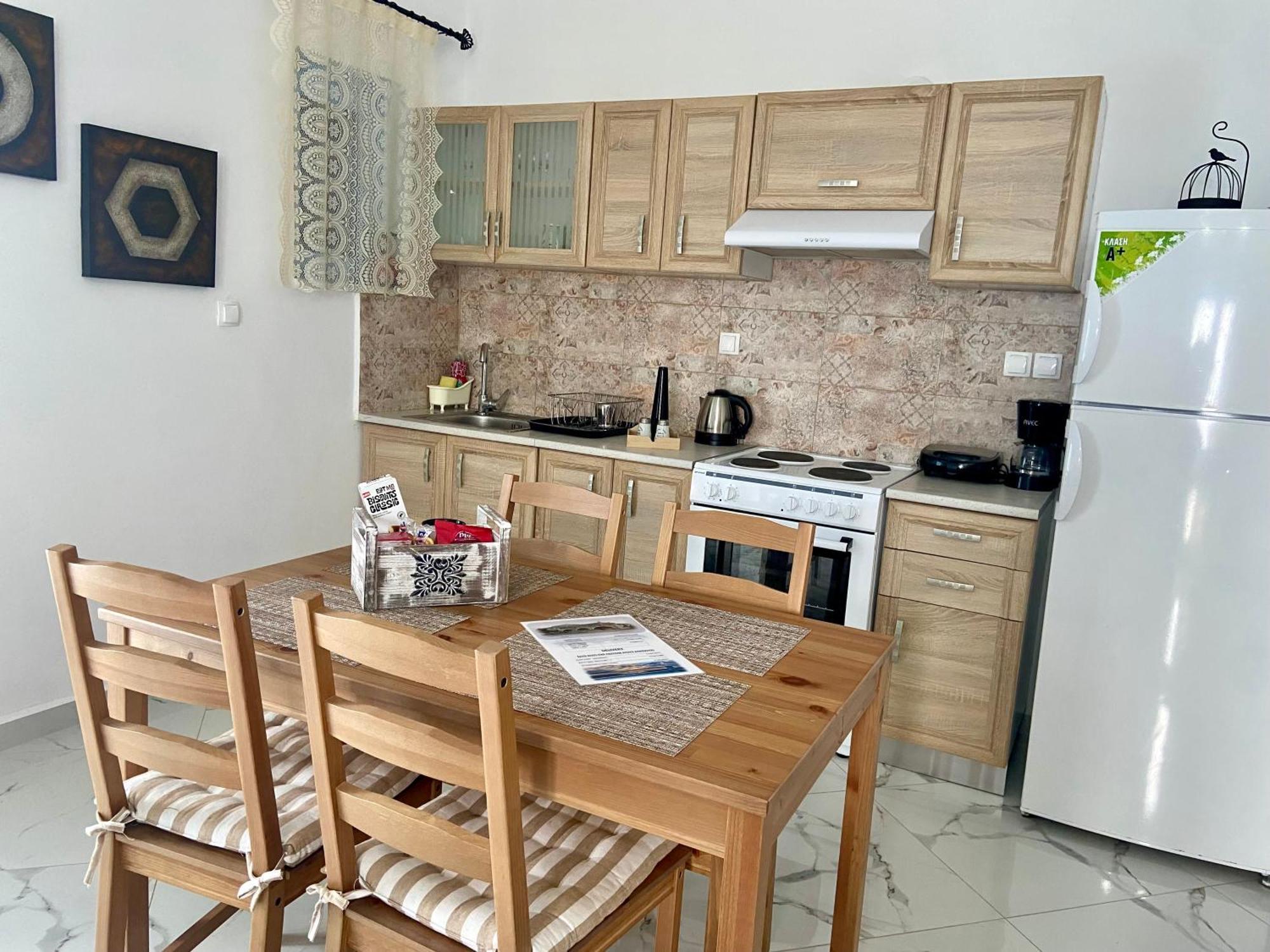Yulie'S Orama Apartment Areopoli Exterior photo